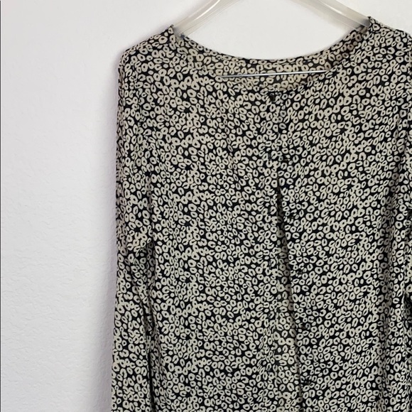 Forever21 Print Crop Back Button Top - Picture 5 of 8